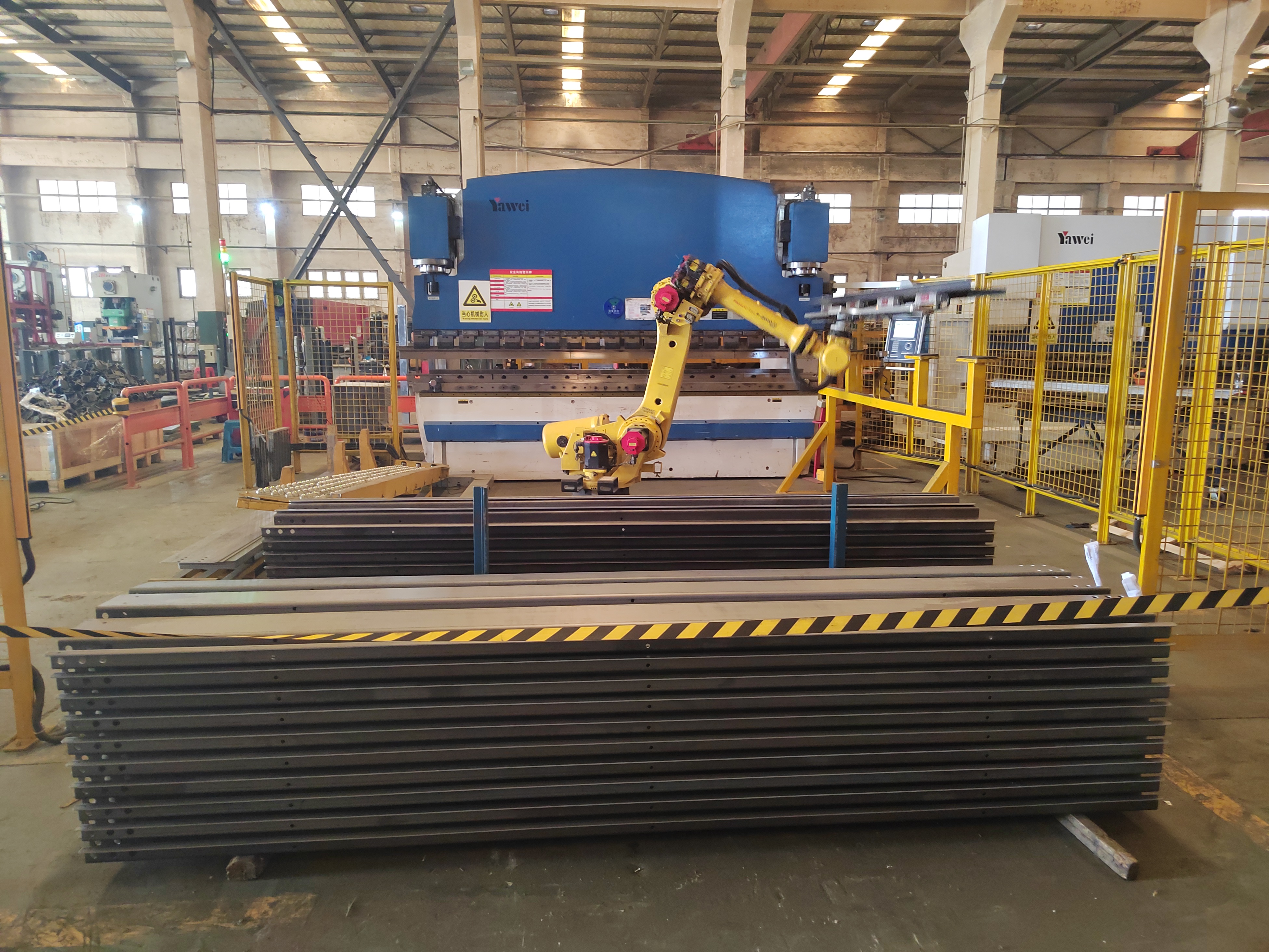 電(diàn)梯橫梁折彎機(jī)器(qì)人(rén)工(gōng)作(zuò)站(zhàn)